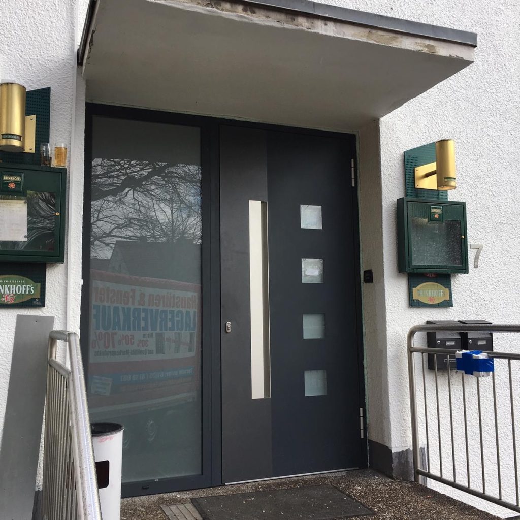 Haustüren mit Seitenteil Haustüren &amp; Fenster LAGERVERKAUF